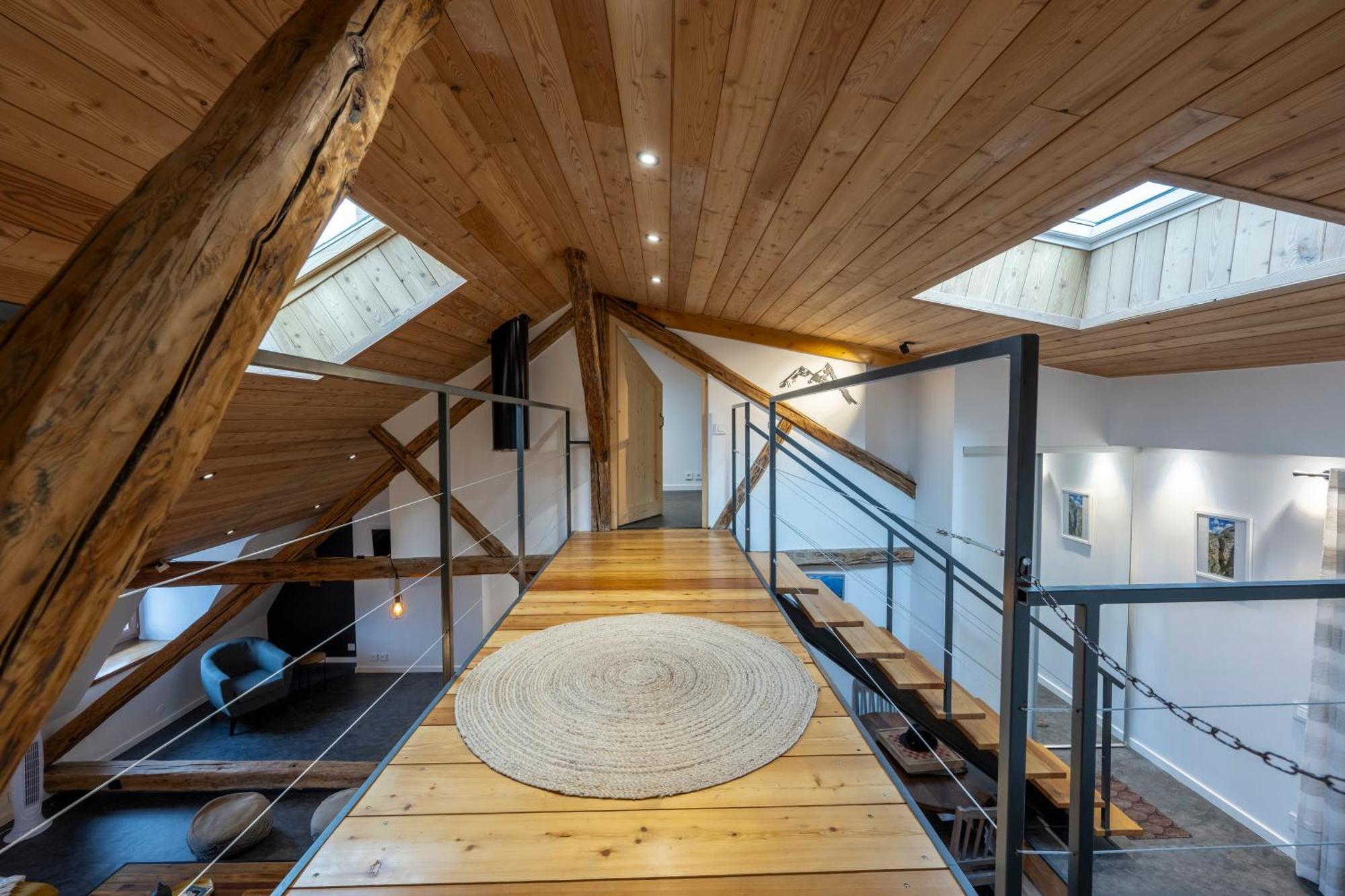 Superbe Loft - Situ Sur La Place Barcelonnette